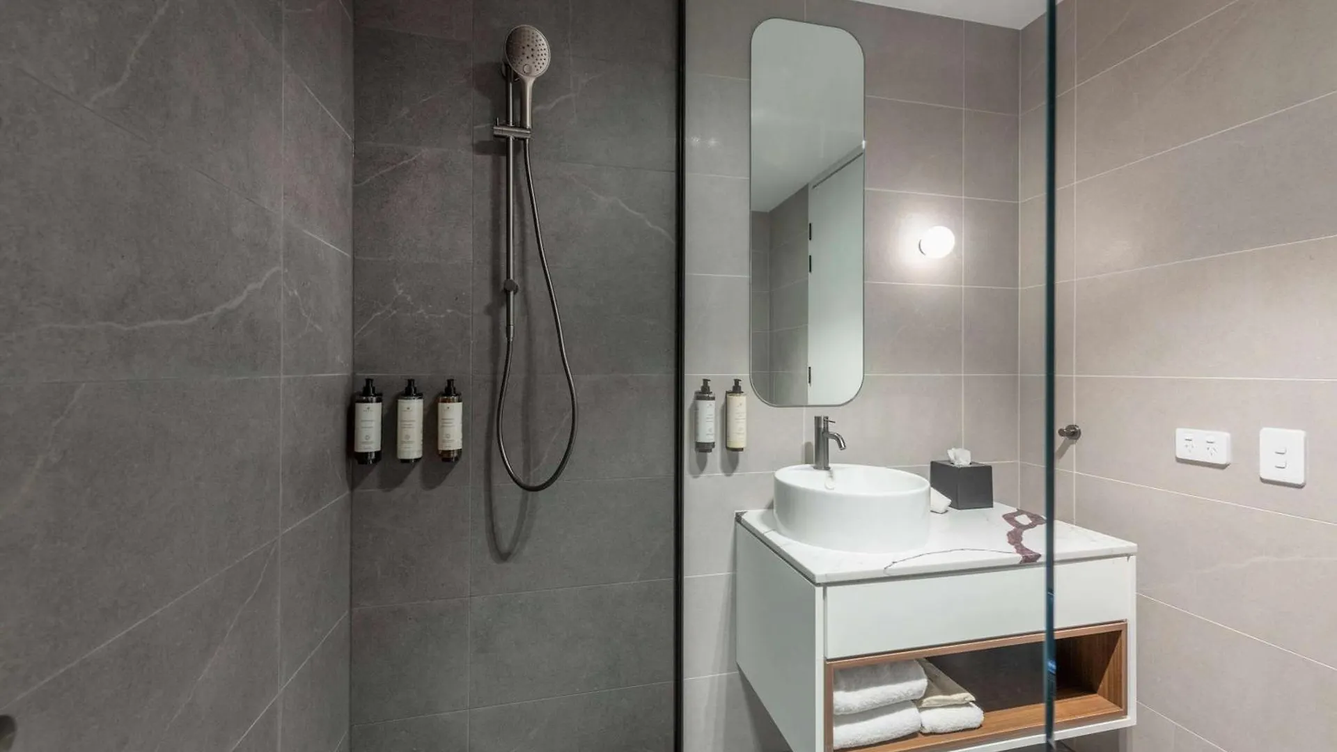 ****  Tryp Adelaide By Wyndham Hotel Australia